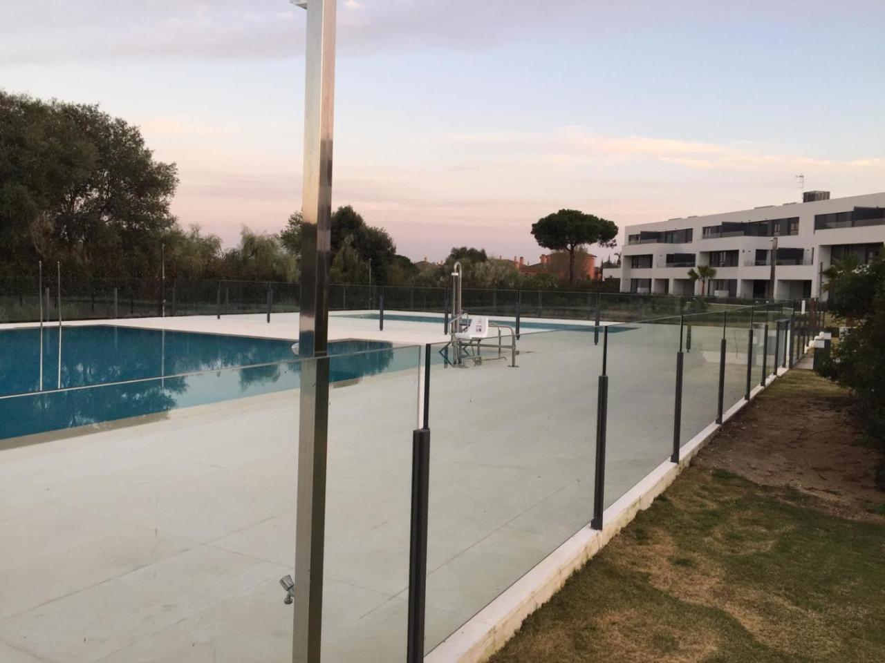 Vivienda Vistahermosa Playa El Puerto de Santa Maria Bagian luar foto